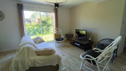 Andernos-les-Bains House | La Villa des Verdiers standing 6 personnes