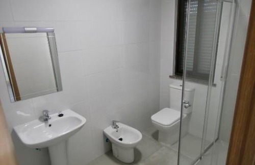 Calvarrasa de Abajo House | La Villa Hostal
