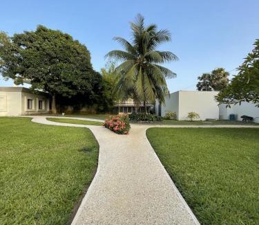 Cocody Bed & Breakfast | La Villa JFL