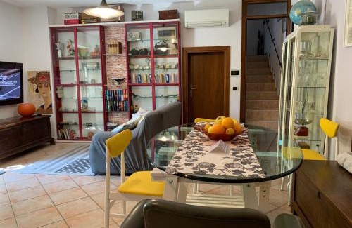 Cazzano Tramigna Apartment | La Volpe e l'Iris by Holiday World