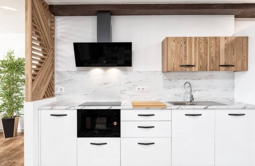 Los Llanos Apartment | La Zarza by Huskalia