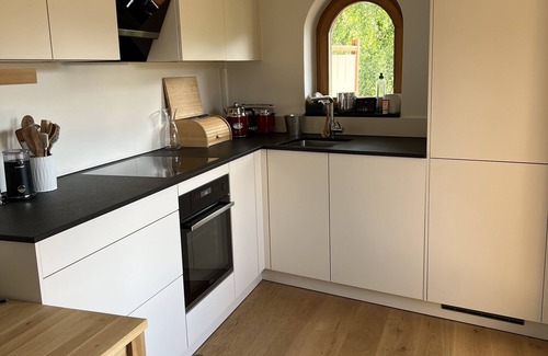 Sagogn Apartment | Laax, Gemütliche Ferienwohnung im Wald in Salums, Ruhe und Natur pur