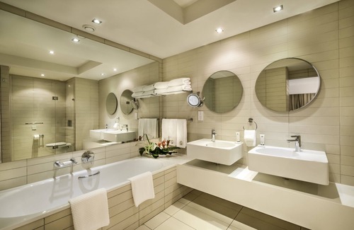 Labadi Hotel | Labadi Beach Hotel