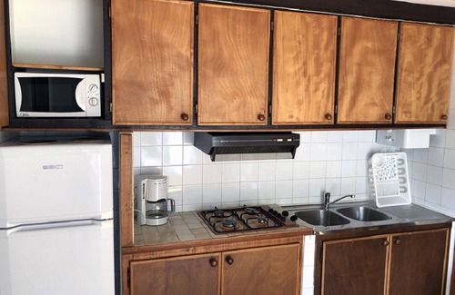Durfort Apartment | Lac de St Ferréol, pleasant garden level with access to swimming pool