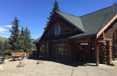 Bridge Lake Cabin | Lac Des Roches Resort