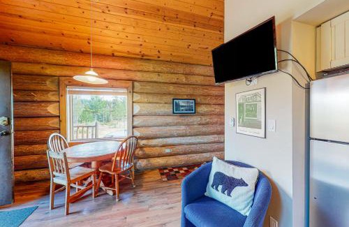 Lac Le Jeune House | Lac Le Jeune #3
