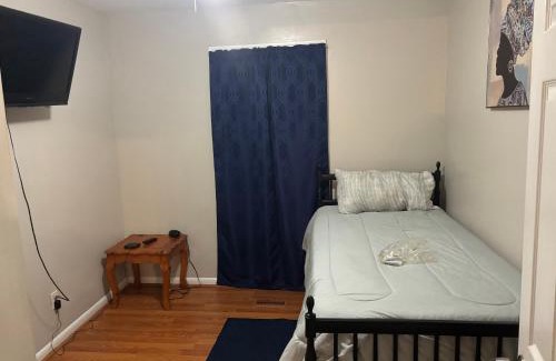 Petersburg House | Lace Place