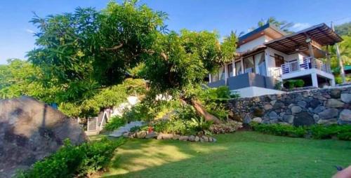 Anilao House | Lacus De Gracia