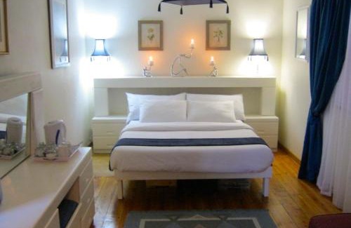 Ladismith House | Ladismith Manor