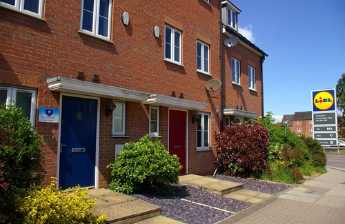Grimsby House | Ladysmith House (4 bedrooms) Serviced Accomodation