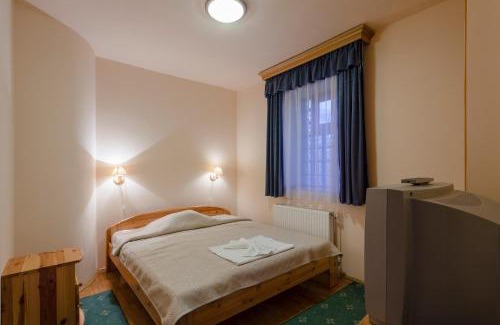 Kaposvar Bed & Breakfast | Laetitia Panzió