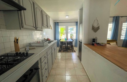 Arue House | Lafayette 2 - Cozy Beachside House in Arue