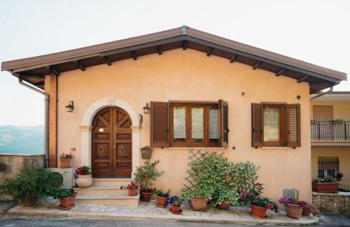 Ascrea Apartment | Lago del Turano - Guest House il Nido dell'Aquila