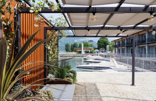 Colico Piano Cabin | Lago Dorato Marina Lodge - Lakefront
