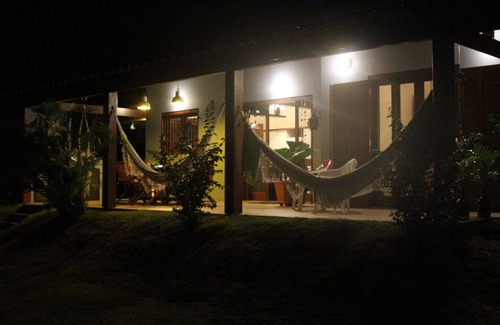 Florianopolis House | Lagoinha - cozy house - 03 bedrooms and 2 bathrooms; 300 meters from the beach