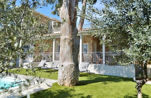 Lagonissi Villa | Lagonisi luxurious residence Ruby's Pool Villa