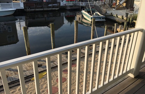 Beach Haven West House | Lagoon waterfront family vacation minutes to BEACH LBI