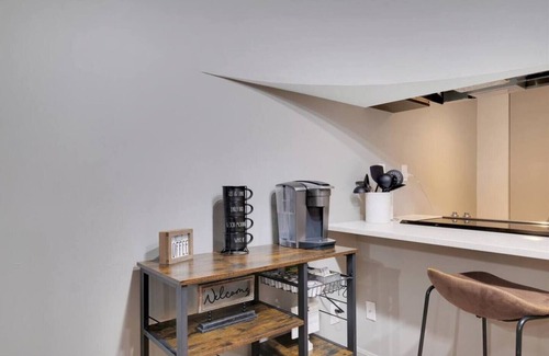 La Grange Apartment | Lagrange Loft - Small Town USA - Bourbon Trail