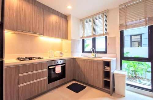 Thep Kasattri Villa | Laguna Park with pool on the 1st floor
