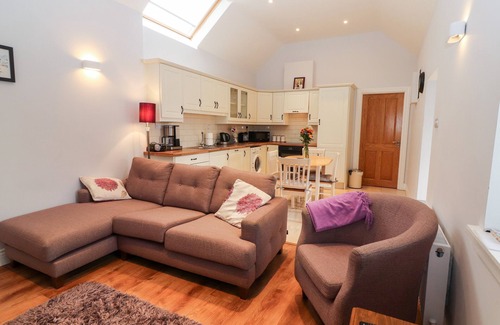 Killorglin Cottage | LAHARN COTTAGE, family friendly in Killorglin, County Kerry