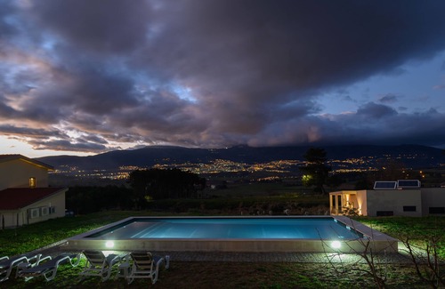 Ferro Villa | Laje da Bica Agroturismo