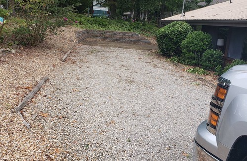 Bull Shoals House | LAKE ACCESS & GREAT VIEWS! MINUTES TO THE WHITE RIVER! 3 BR/2BA, 1500 sq. ft.