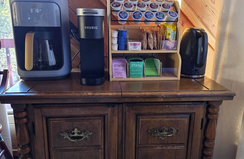 Payson Cabin | Lake access, Quiet, Family and pet friendly