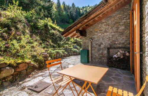Cosio Valtellino House | Lake and Mountain Holiday