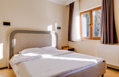 Tosya House | Lake and Mountain View Hotel | Doceia Moderna