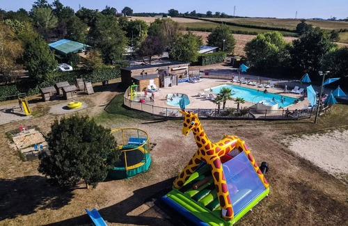 Naucelle House | Lake Bonnefon campsite * - Mobil-Home SPACE 2 bedrooms 4 people
