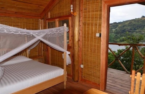 Kabale Cabin | Lake Bunyonyi Eco Resort