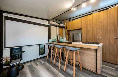 Rionegro Cabin | Lake Cabin w/Hot Tub & Cinema
