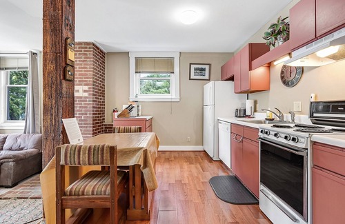 Bryant Pond Condo | Lake Christopher Condominium