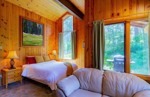 Camp Sherman Resort | Lake Creek Lodge
