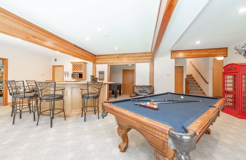 Mountainside House | Lake Days & Game Nights w/Hot Tub & Dock Slip