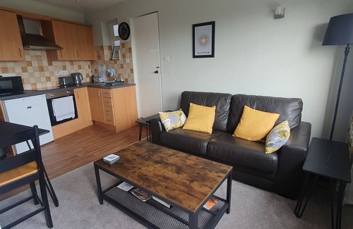 Grange-over-Sands Apartment | Lake District apartment with wonderful sea views across Morecambe Bay