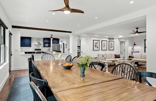 Grand Junction House | Lake family paradise: pickleball, hot tub & more