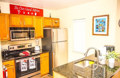 Venetian Bay Villages House | Lake Front Authentic Disney Collection Edition 4 Bedroom Townhome