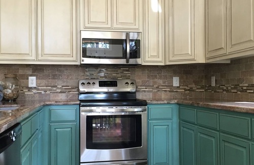 Brookeland House | Lake front home with swimming pool!