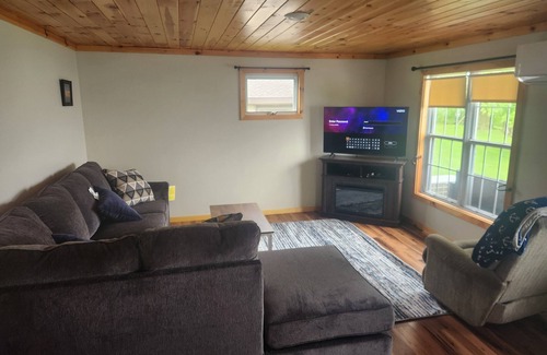 Cape Vincent Cabin | Lake front retreat on Blue Bill Bay