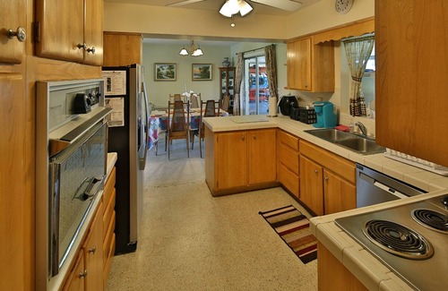 Crooked Lake Park House | Lake Home 3/2, Monster Bass, boating, Legoland, Bok Tower, 1 hour to Disney.