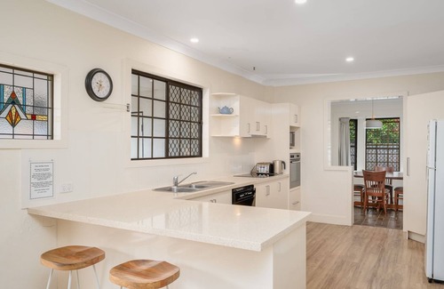 Currimundi House | LAKE HOUSE - Ideally located next to the Lake, which is a great spot for a fish, swimming or Kayaki