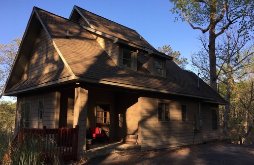 Tallassee House | Lake House in the Treetops overlooking Lake Martin