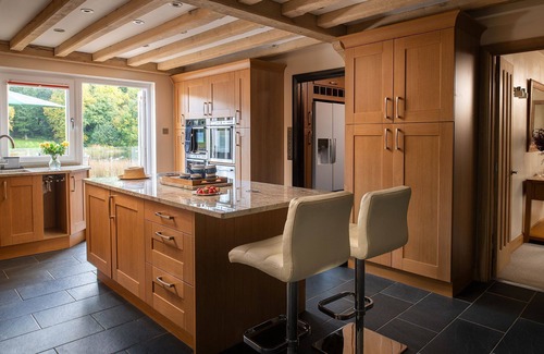Brecon Cottage | Lake House - Luxury Cottages