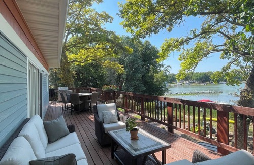Browns Lake House | Lake House on Browns Lake. 20 mins to Lake Geneva and 20 mins to Alpine Valley
