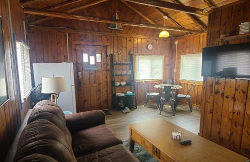 Oscoda House | Lake Huron - 1 Bedroom, 1 Bath Lake Front Cabin (Sleeps 4)