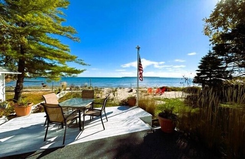 St Ignace House | Lake Huron Beachfront Home~Mackinac Island Views!