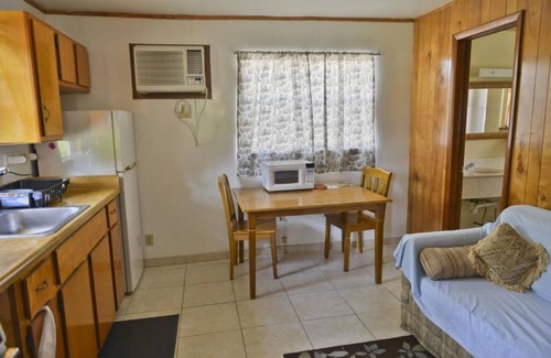 Winter Haven Cottage | Lake Ida Beach Resort
