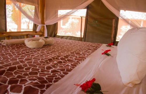 Tsavo West Cabin | Lake Jipe Safari Camp