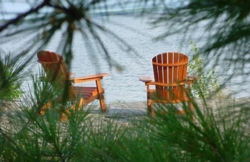 Seguin Cottage | Lake Joseph Luxury Retreat